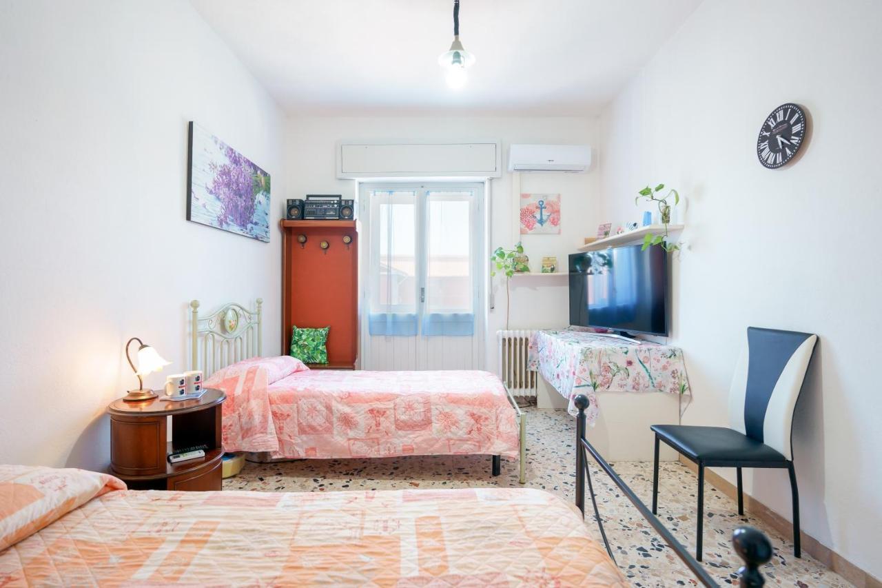B&B Pothos: Cozy Stay with Modern Amenities Cagliari Exterior photo